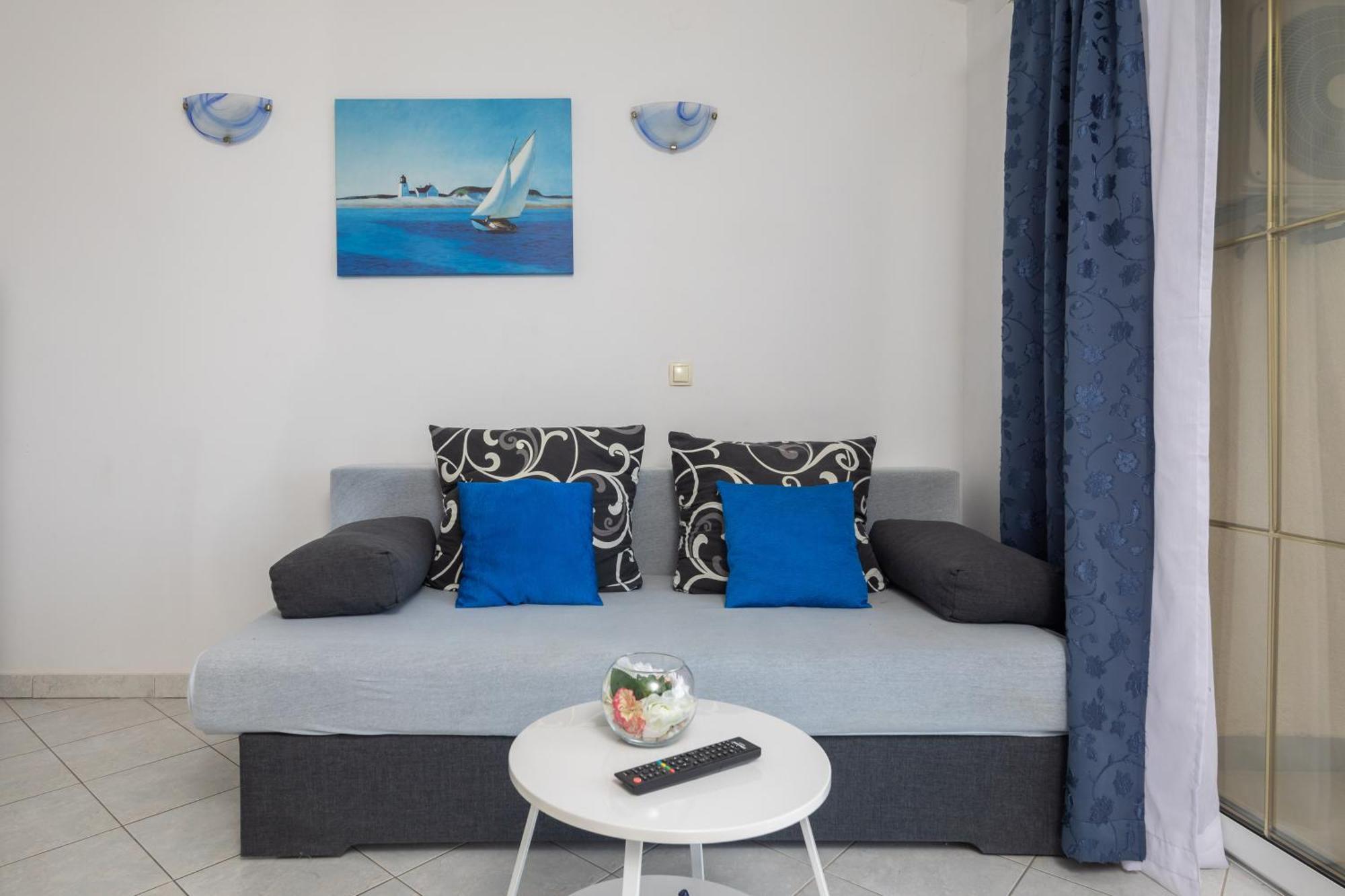 Sky Way Apartments Дуги-Рат Экстерьер фото