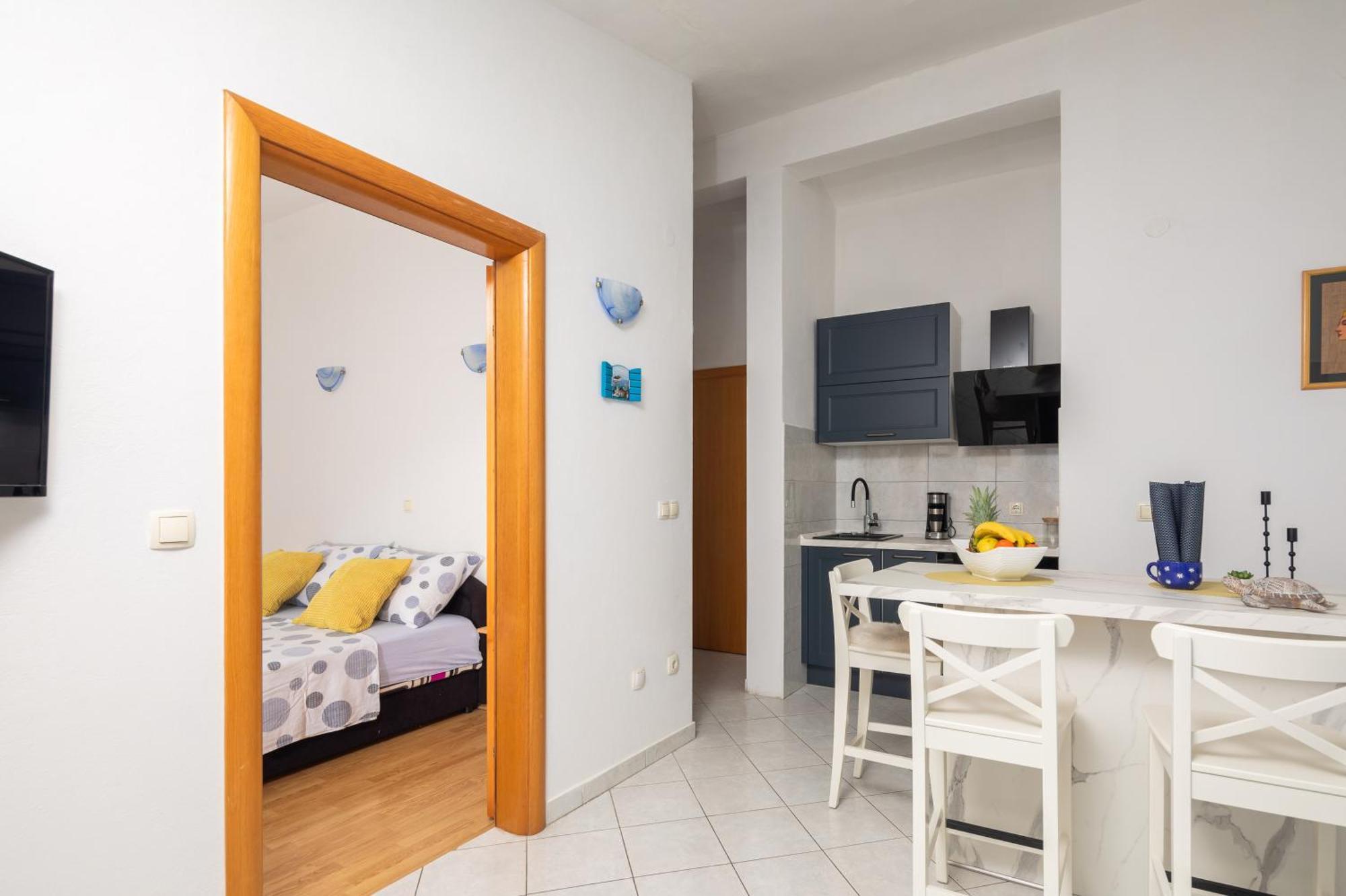 Sky Way Apartments Дуги-Рат Экстерьер фото